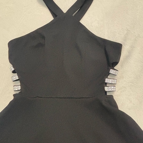 Speechless Black High-Low Halter Maxi Skirt - Picture 3 of 4